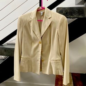 Super cute cream colored fitted blazer, by Laundry